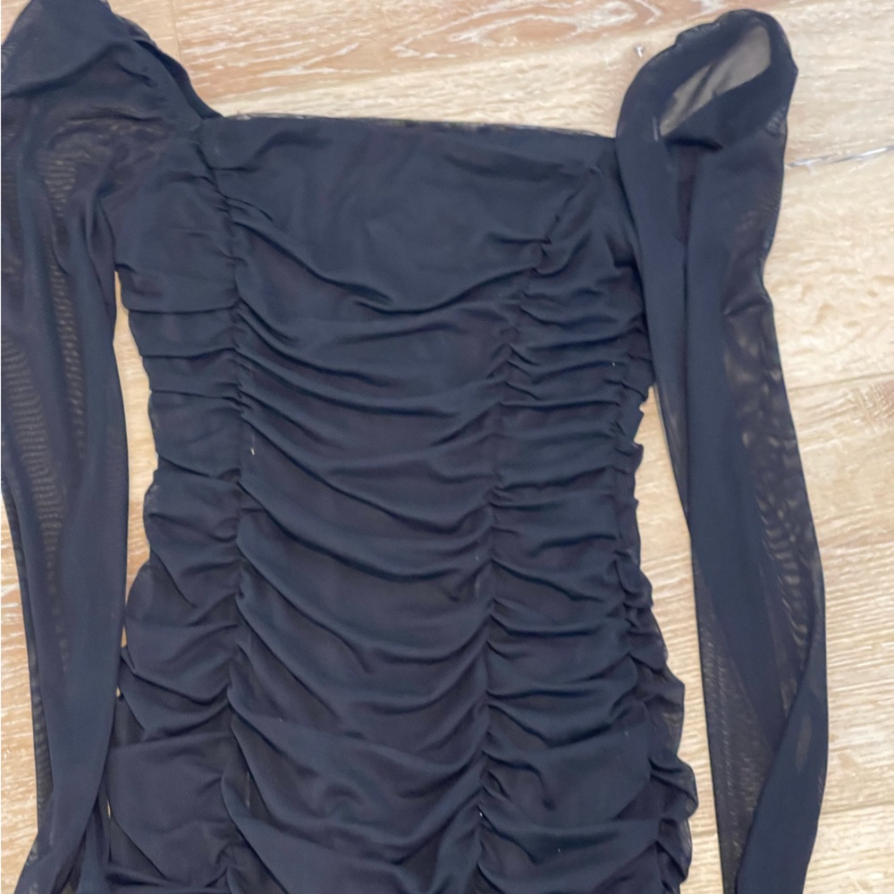 Mesh Ruched Mini - Picture 3 of 5